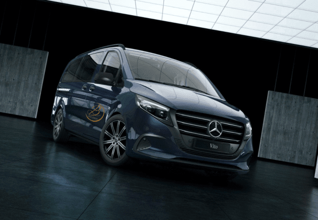 Luxury Morocco Tours vehicle